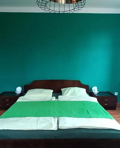 Alte Schule Am בית אירוח *