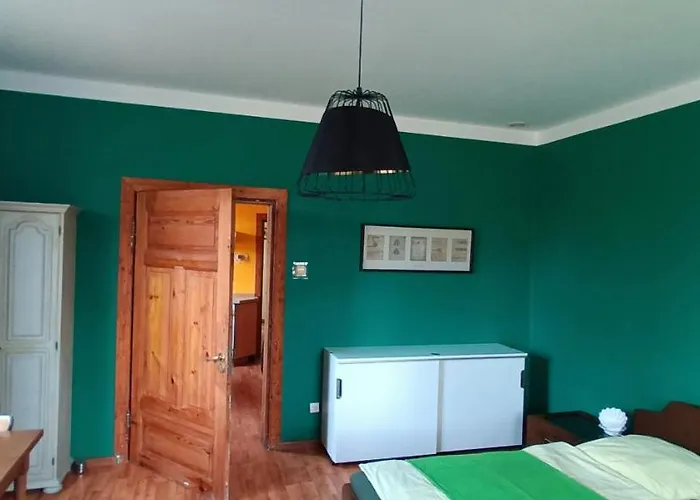 בית אירוח Alte Schule Am ביסקופייש